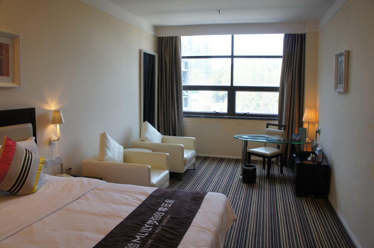 Joy Inn Gongbei Zhuhai Buitenkant foto